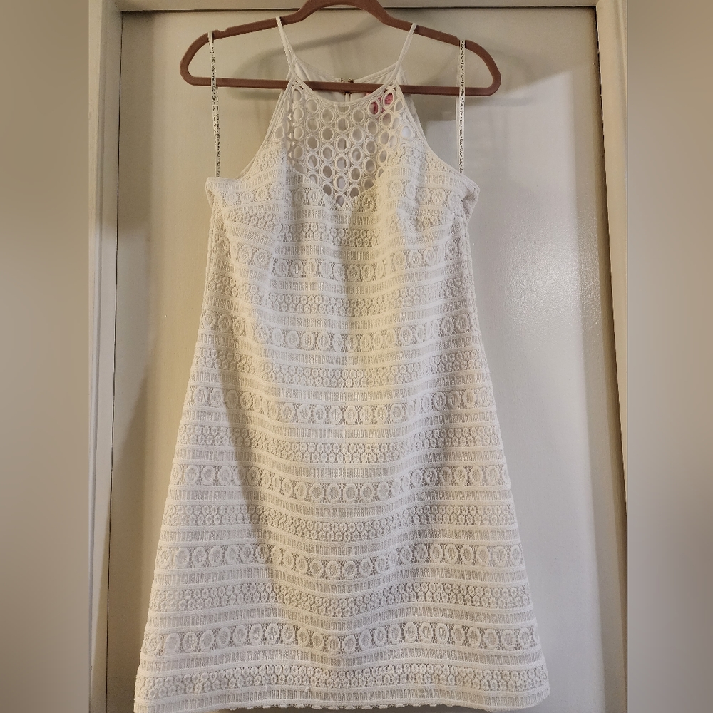 Lace Lilly Pulitzer Dress EUC Size medium